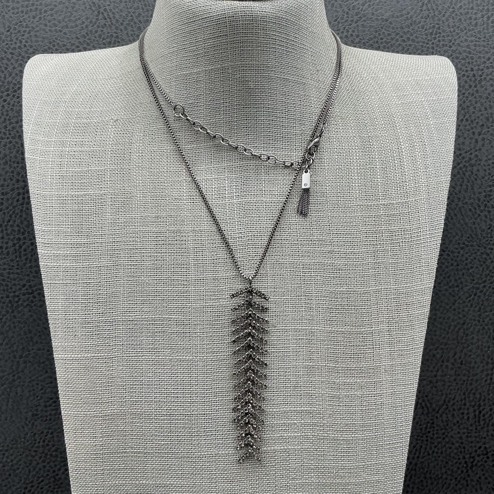 Simply Vera Vera Wang Necklace Fern Pendant Chevron Clear Crystals Gunmetal 28"